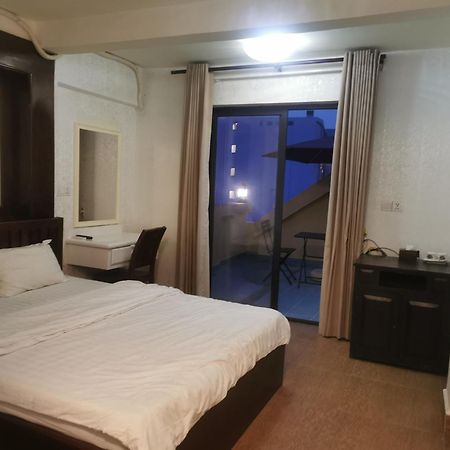 Sovanphum Riverside Phnom Penh Bagian luar foto